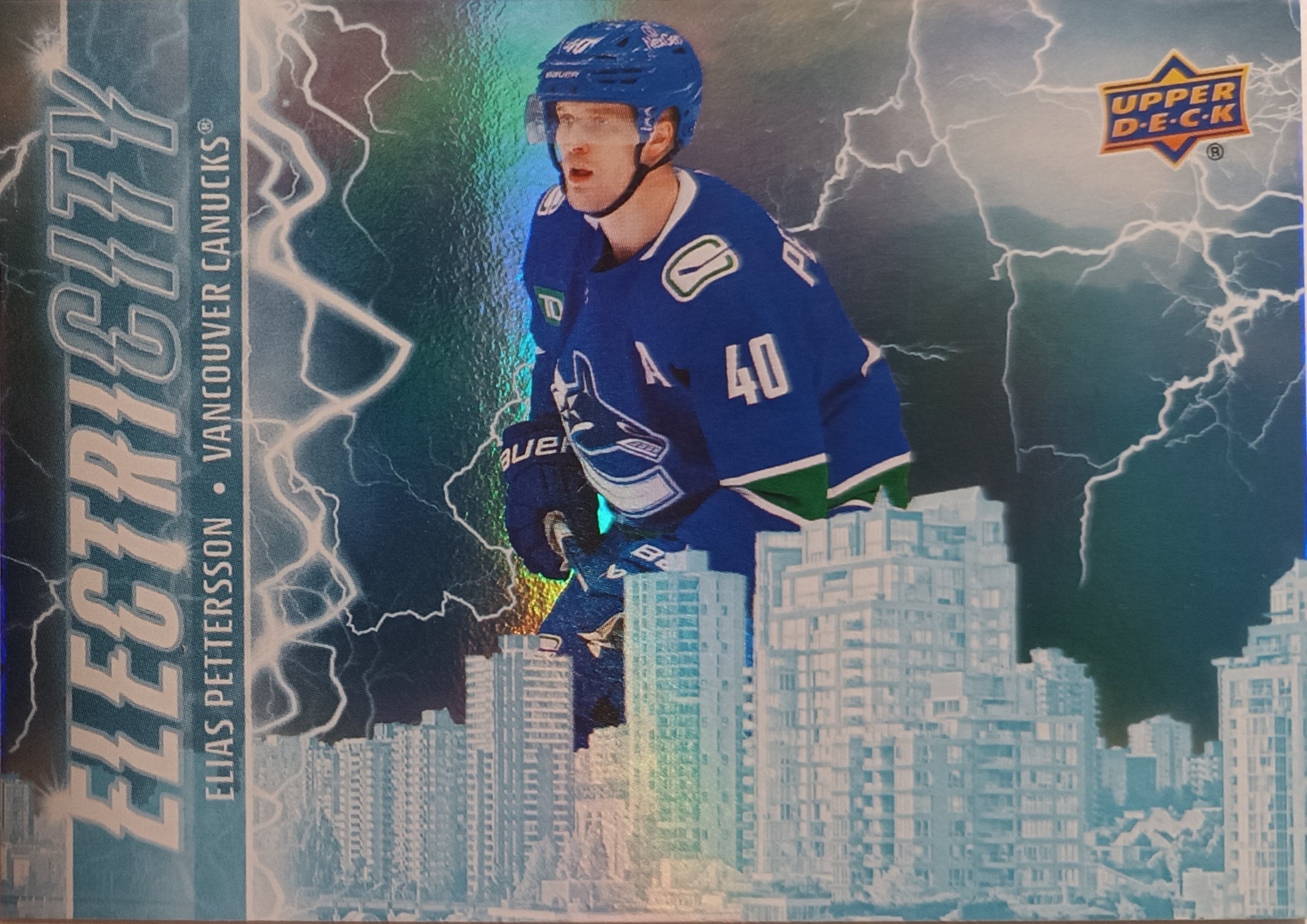 Insertní karta Elias Pettersson 24-25 Series 2 Electricity Upper Deck