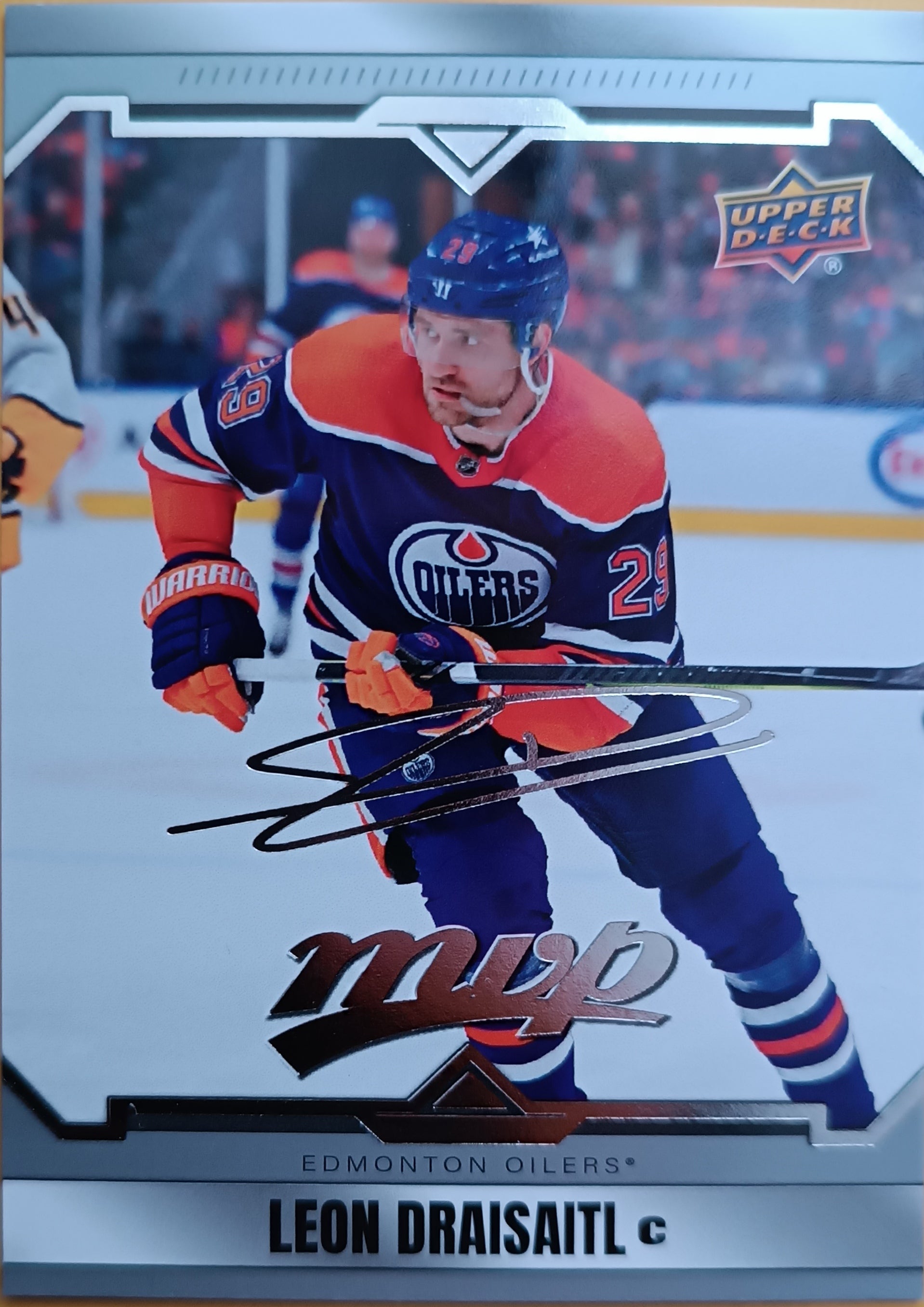 Insertní karta Leon Draisaitl 24-25 MVP Silver Script Upper Deck