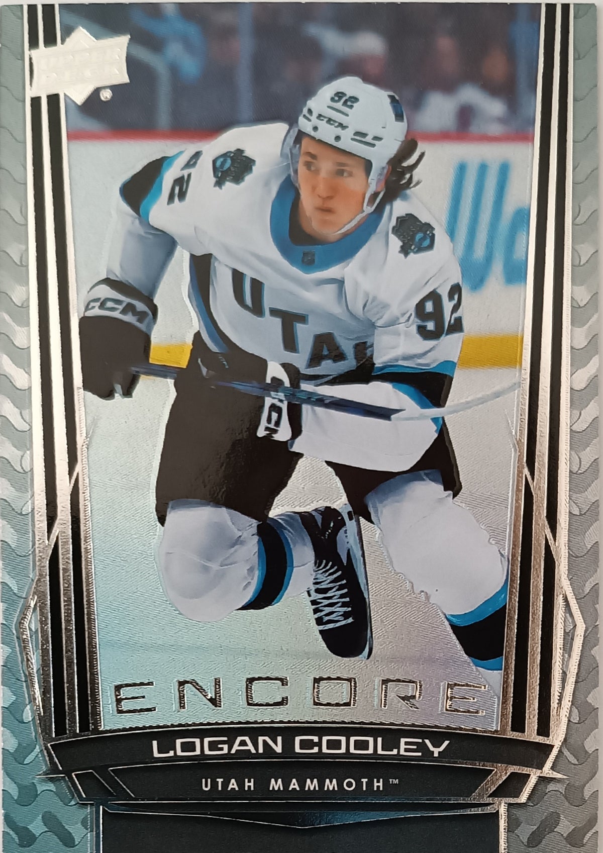 Insertní karta Logan Cooley 25-26 Series 1 Encore Upper Deck