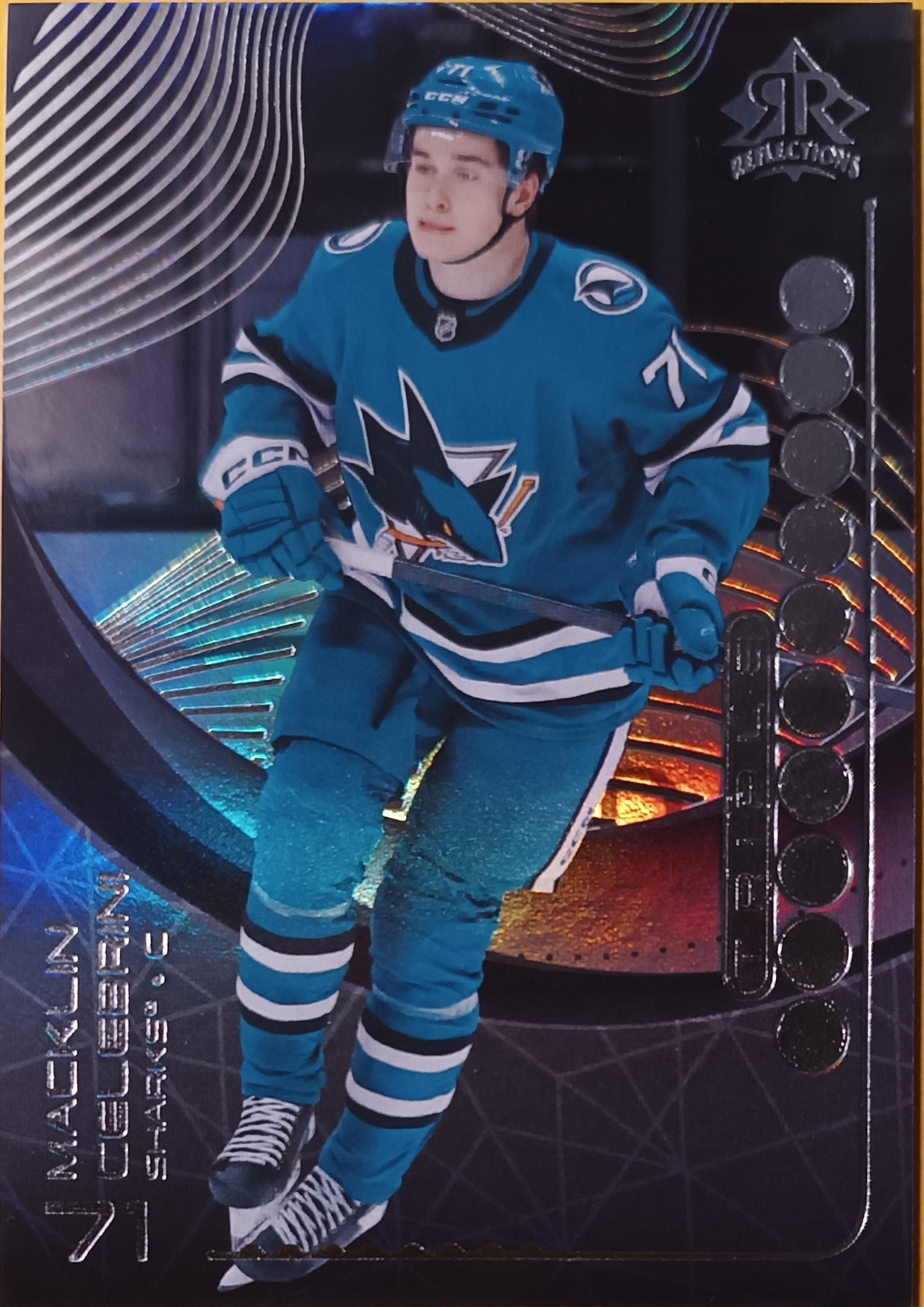 Insertní karta Macklin Celebrini 24-25 Extended Series Triple Dimensions Reflections Upper Deck