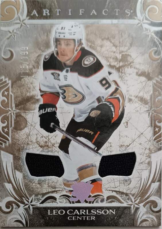 Limitovaná Paralelní karta Leo Carlsson Artifacts Gold Dual Patch /199 Upper Deck